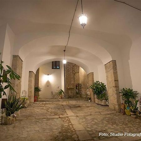 Casa Vacanze - Franco Ed Enza Bed and Breakfast San Gregorio Magno Exteriör bild