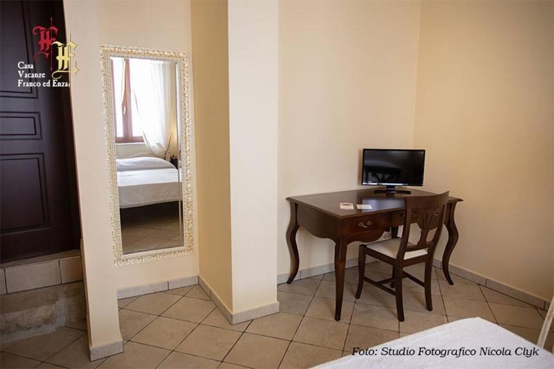 Casa Vacanze - Franco Ed Enza Bed and Breakfast San Gregorio Magno Exteriör bild